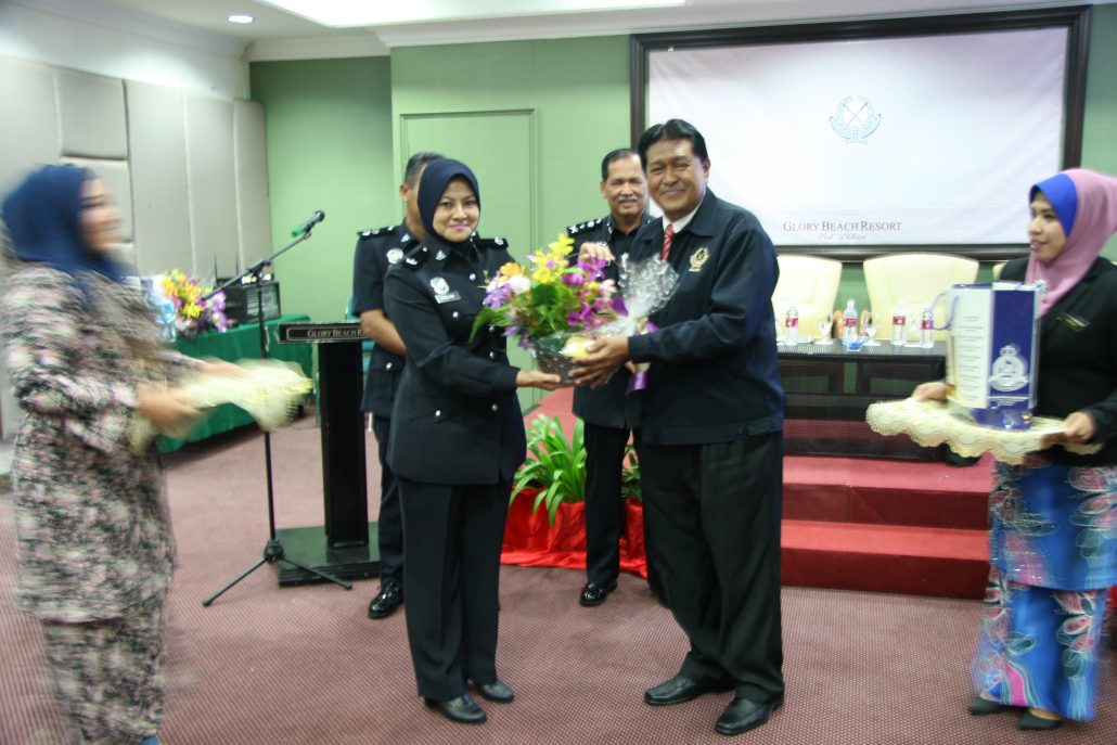 Penyampaian Cenderahati
